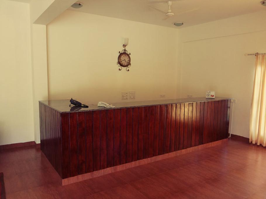 Palm Valley Resort Gonikoppal Экстерьер фото